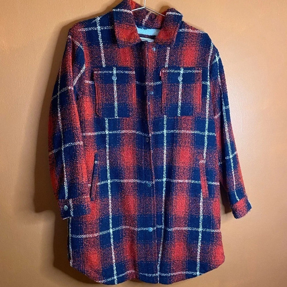 NWOT Levi’s Wool Blend Sherpa Lined Long Shacket - Picture 5 of 9